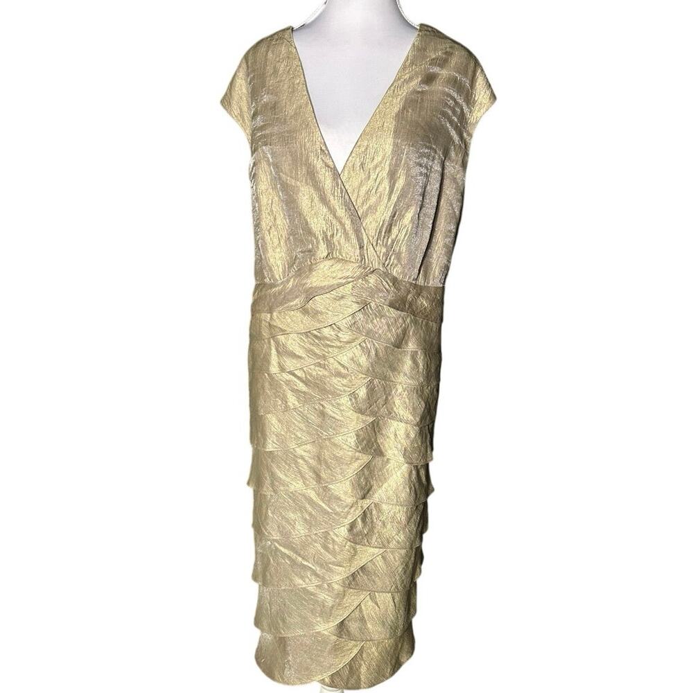 Jessica Howard 24W Gold Rushed Pleated Pencil V-Neck Midi Cocktail Party Dress